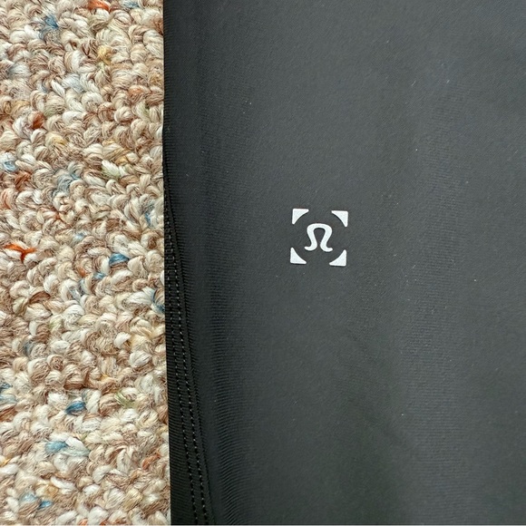 Lululemon Men’s Surge Jogger Pants 29” Tapered Leg Gym Running Black size L - Picture 5 of 7